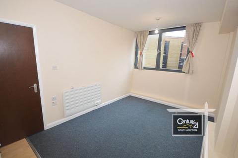 Studio to rent, Salisbury Street, SOUTHAMPTON SO15