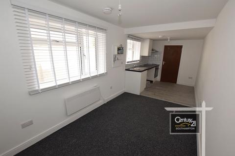 Studio to rent, St. Mary Street, Southampton SO14