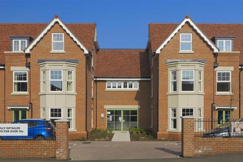 2 bedroom apartment for sale, Eastry Place, New Dover Road, Canterbury
