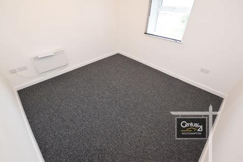 3 bedroom flat to rent, Burgess Road, SOUTHAMPTON SO16