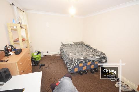 2 bedroom flat to rent, Winchester Street, SOUTHAMPTON SO15