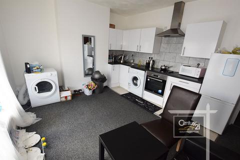 2 bedroom flat to rent, Portswood Road, SOUTHAMPTON SO17