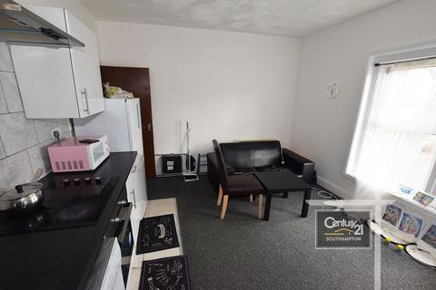 2 bedroom flat to rent, Portswood Road, SOUTHAMPTON SO17