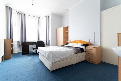 8 bedroom flat to rent, London Road, SOUTHAMPTON SO15