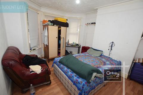 5 bedroom semi-detached house to rent, Sandhurst Road, SOUTHAMPTON SO15