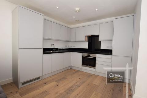 1 bedroom flat for sale, Royal Crescent Road, SOUTHAMPTON SO14