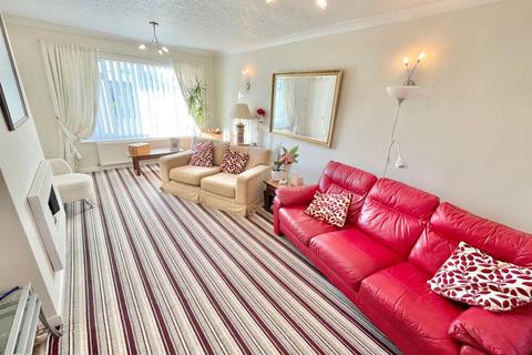 3 Dianne Road, Thornton-cleveleys, FY5 4EF