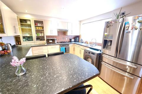 6 Shorne Close, Orpington, BR5 3TG