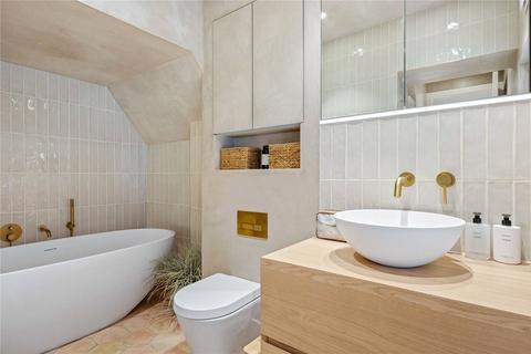 Flat 1, 65 Northchurch Road, London, N1 3NU