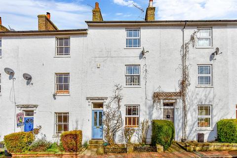 3 bedroom terraced house for sale, High Street, Farningham, Kent