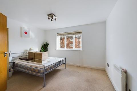2 bedroom flat for sale - New Crane Street, City Centre, Chester, CH1