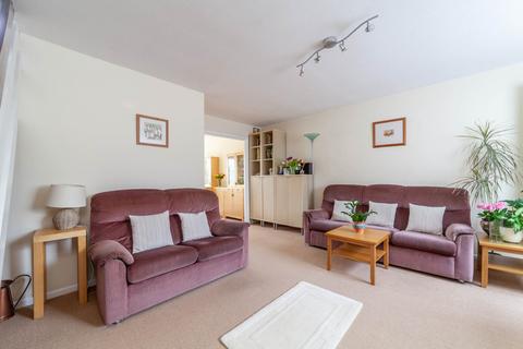 6 Cranbourne Close, London, SW16 4NG