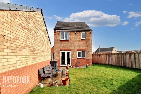 3 bedroom detached house for sale, Priory Park Close, Lundwood