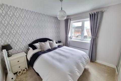 2 bedroom bungalow for sale, Edmunds Avenue, Orpington, Kent, BR5