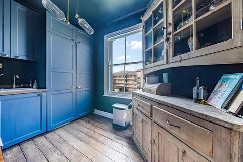 32c Breakspears Road, London, SE4 1UW