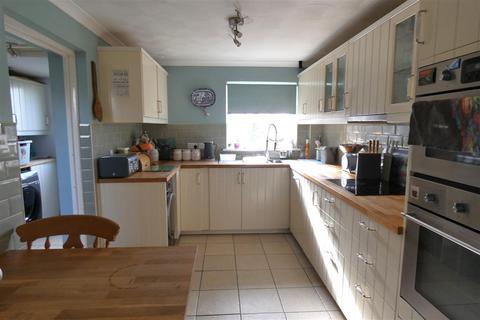 3 bedroom semi-detached house for sale, Pilgrims Way, Roch, Haverfordwest