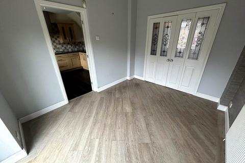 37 Cedar Road, Middleton, Manchester, M24 2FS