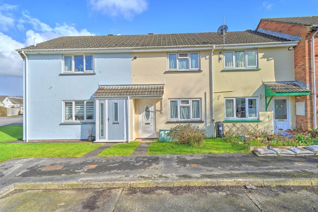Stoats Close, South Molton 2 bed terraced house £169,950