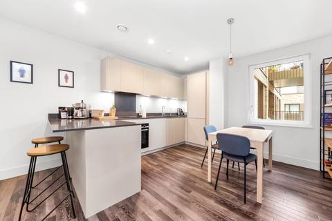 2 bedroom apartment for sale, Moulding Lane, London, SE14