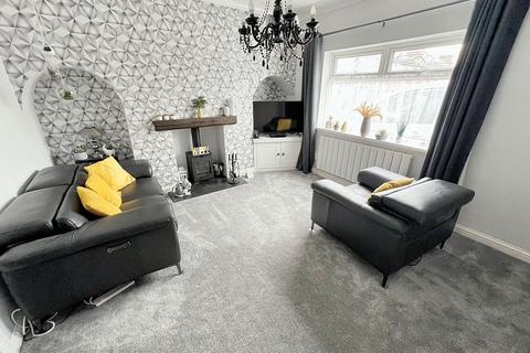 3 bedroom terraced house for sale, Dundas Terrace, New Marske, Redcar, North Yorkshire, TS11 8EX