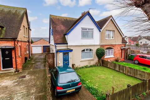 8 Station Road, Folkestone, CT19 4AY