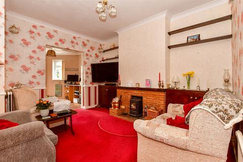 8 Station Road, Folkestone, CT19 4AY