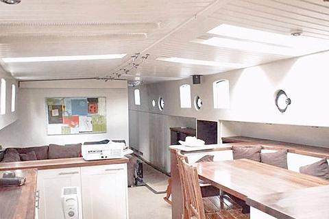 2 bedroom houseboat for sale - Vicarage Lane, Hoo ME3