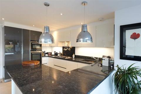 9 Newstead Way, London, SW19 5HR