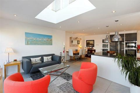 9 Newstead Way, London, SW19 5HR