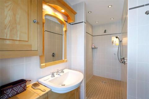 9 Newstead Way, London, SW19 5HR