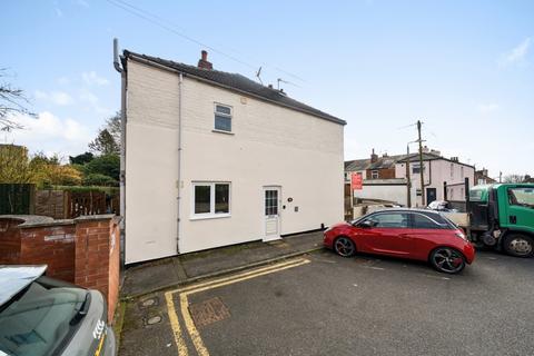 2 bedroom end of terrace house for sale, Belle Vue Road, Lincoln, Lincolnshire, LN1