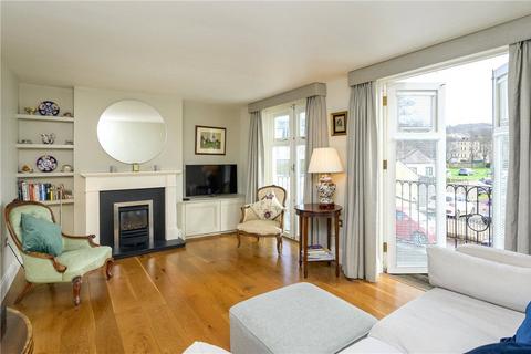 3 bedroom end of terrace house to rent, William Street, Bath, Somerset, BA2