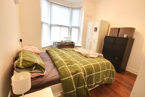 Flat 1, 10 Forest View, Southampton, SO14 2BZ