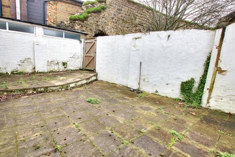 Flat 1, 10 Forest View, Southampton, SO14 2BZ