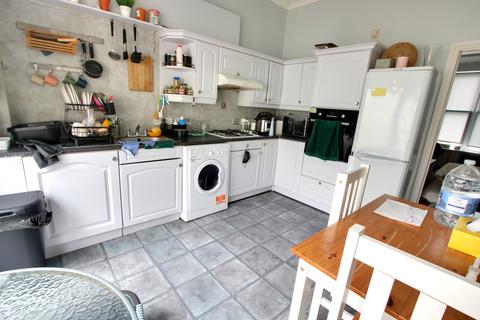 Flat 1, 10 Forest View, Southampton, SO14 2BZ