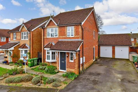 3 bedroom detached house for sale, Foster Clarke Drive, Boughton Monchelsea, Maidstone, Kent