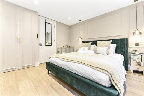 3 bedroom end of terrace house for sale, Rutland Mews,  St. John's Wood,  NW8