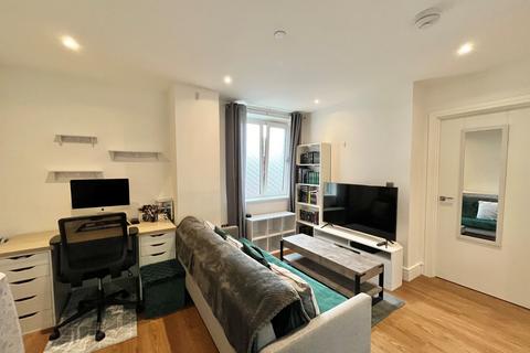 1 bedroom apartment for sale - London Road, Romford RM7