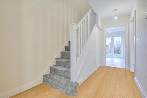 3 bedroom semi-detached house for sale, Mill Lane, Elswick PR4