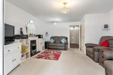 2 bedroom end of terrace house to rent, Warwick Close, Bourne, PE10