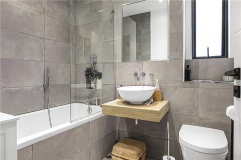 1 bedroom apartment for sale, Squirries Street, London, E2