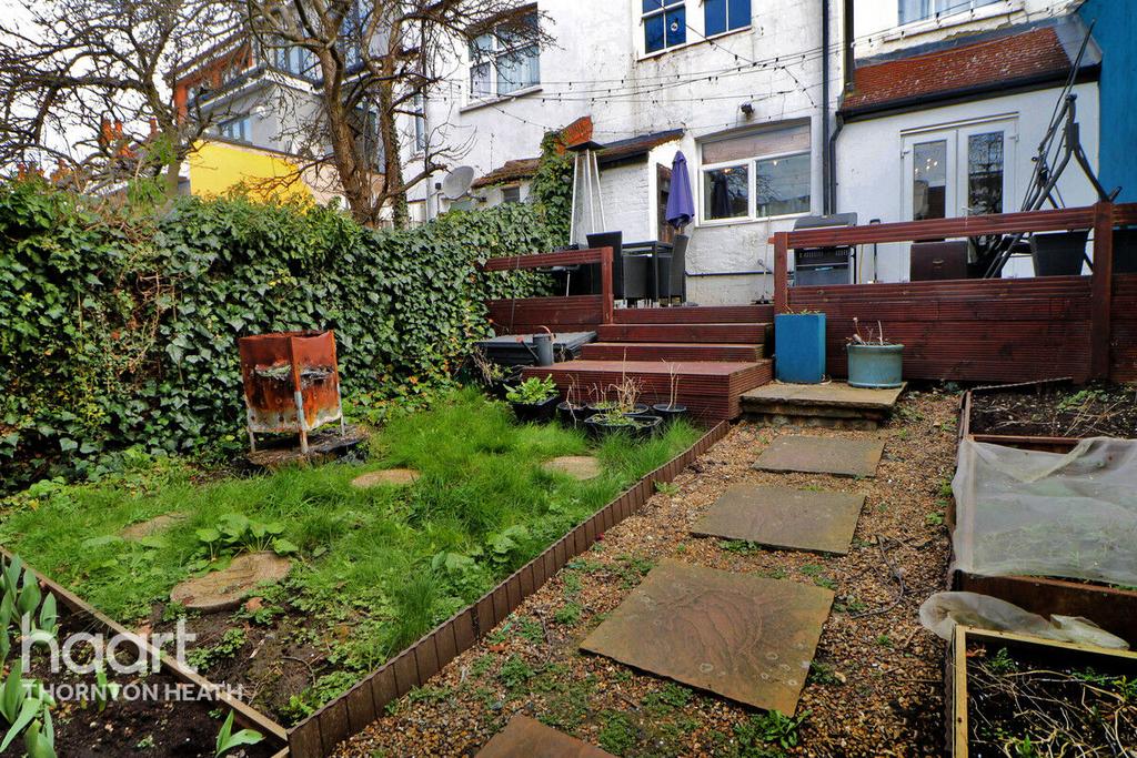 Melfort Road, Thornton Heath 2 bed for sale £325,000