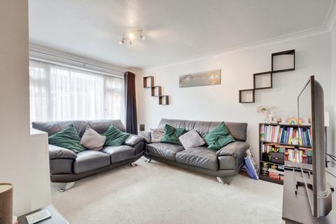 67 Cross Green, Basildon, SS16 5QL