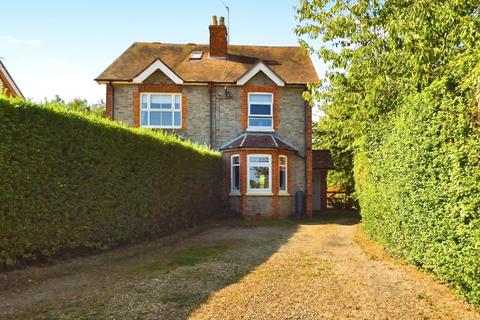 Basingstoke Road, Spencers Wood, Reading, Berkshire, RG7