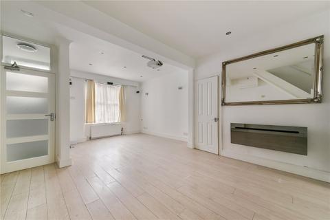 3 bedroom apartment to rent, Calvert Road, London, SE10
