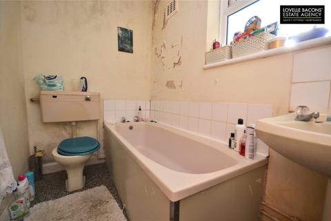 72 Earl Street, Grimsby, DN31 2PW