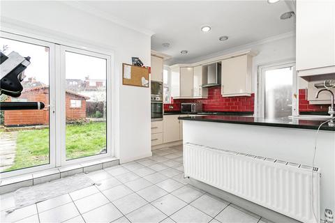 3 bedroom end of terrace house for sale, Highfield Road, Acton, London