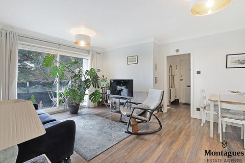 1 bedroom apartment for sale, Station Road, Epping, CM16