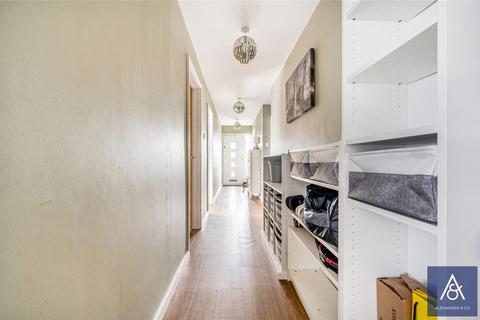 4 Ellesmere Crescent, Brackley, NN13 6BS