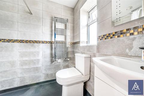4 Ellesmere Crescent, Brackley, NN13 6BS
